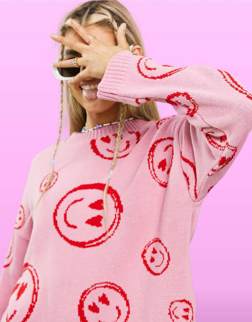 Sweater with smiley discount face