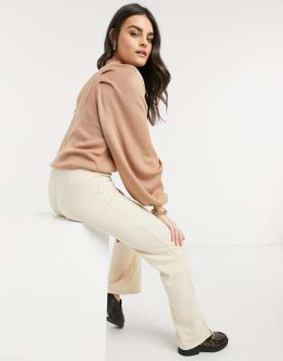 sweater with open sleeves