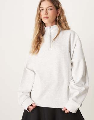 ASOS DESIGN - Sweatshirt in Eisgrau meliert mit kurzem Reißverschluss