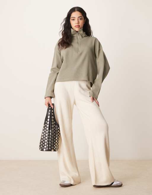 ASOS DESIGN – Sweatshirt in Minzgrün mit kurzem Reißverschluss und Waffelstruktur, 2 von 4