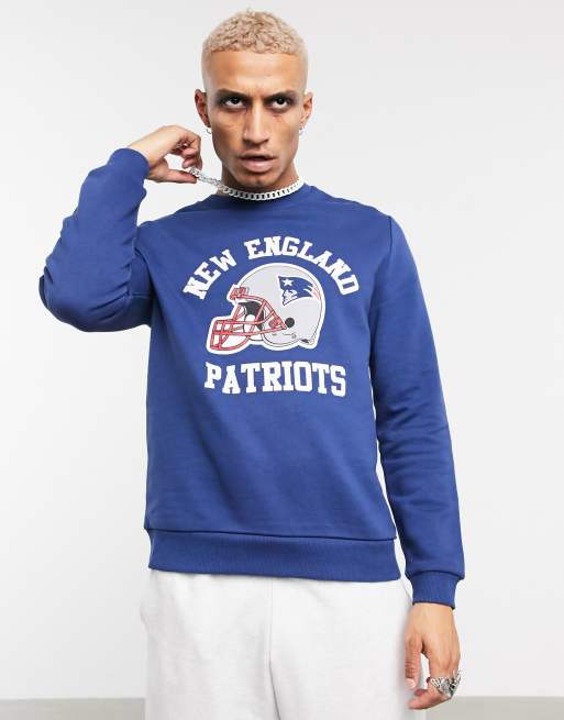 ASOS DESIGN sweatshirt in navy with NFL New England Patriots print | ASOS