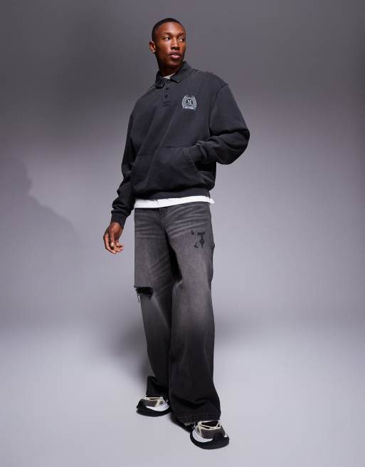 ASOS DESIGN – Sweatshirt in schwarzer Acid-Waschung mit Polokragen und Brustprint, 4 von 4