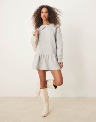 ASOS DESIGN - Sweatshirt-Kleid in Grau mit tief angesetzter Taille und übergroßem Kragen