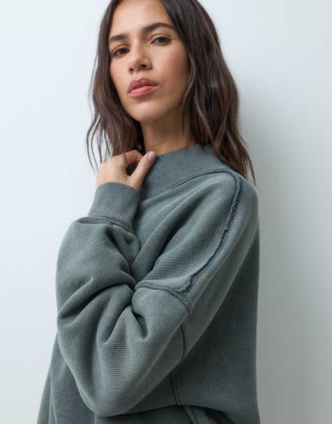 ASOS DESIGN sweatshirt med sänkt axelsöm i kolgrått - view 1