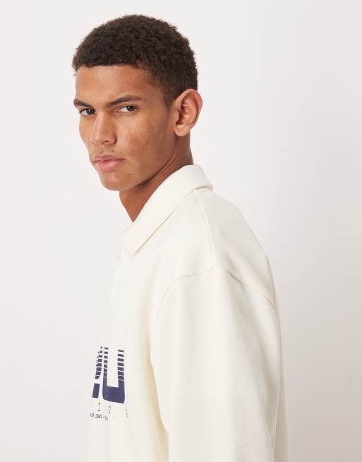 ASOS DESIGN - Sweatshirt met polokraagje, ruimvallende pasvorm en print in crème, 4 van 5