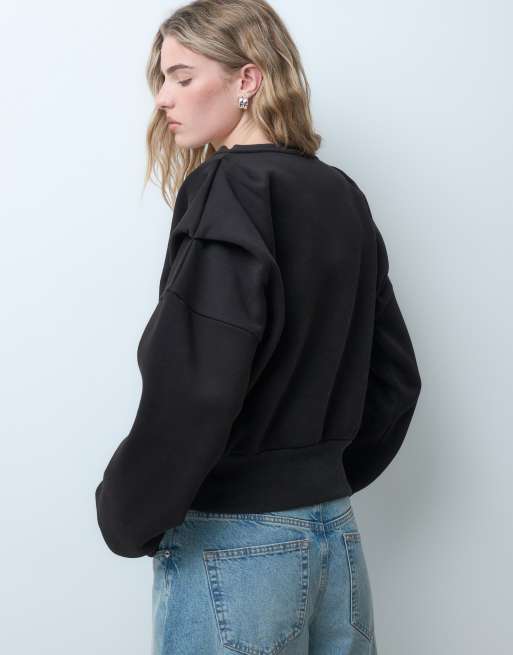 ASOS DESIGN sweatshirt met schouderplooien en inkepingdetail in zwart, 4 van 5