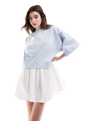 sweatshirt mini dress with poplin skirt and embroidered sleeves in light blue wash