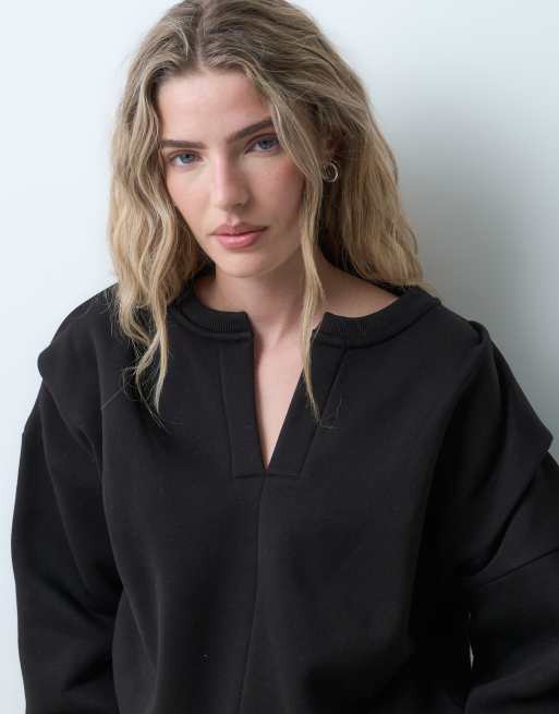 ASOS DESIGN Sweatshirt mit Falten an den Schultern und Kerbdetail in Schwarz, 3 von 5