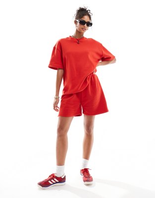 ASOS DESIGN - Sweatshorts in Rot, Kombiteil-Brown