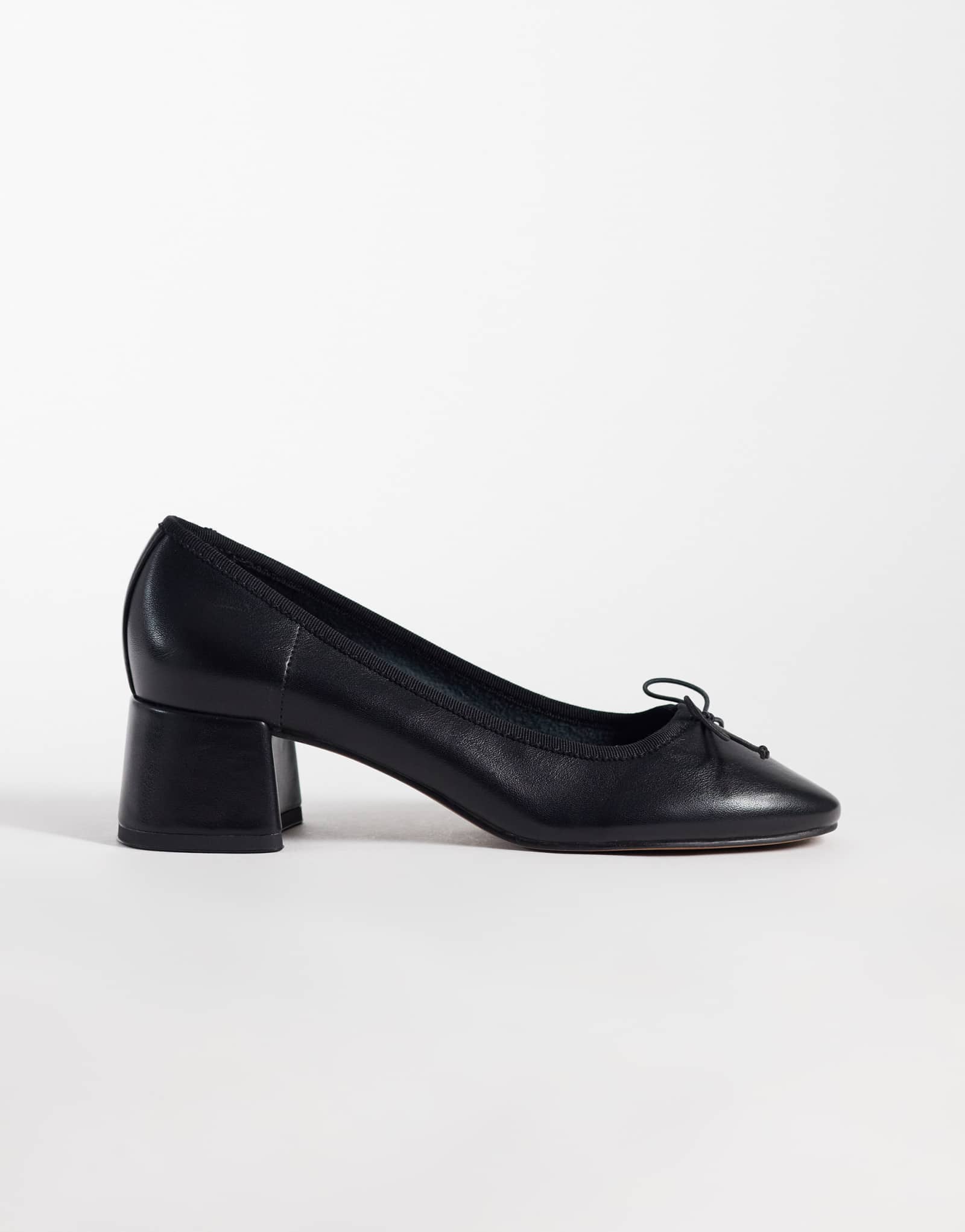 Женские туфли ASOS Design Sweet Pea с бантом, черные