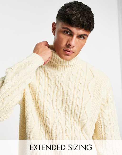 ASOS DESIGN – Sweter z odwijanym golfem o warkoczowym splocie w kolorze ecru