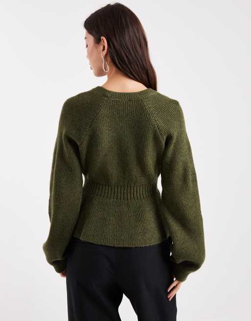 ASOS DESIGN – Sweter zwężany w talii z baskinką w kolorze khaki, 4 z 4