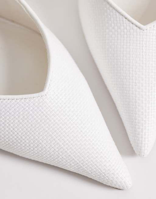 ASOS DESIGN Swift sling back block heeled shoes in white raffia, 3 of 4