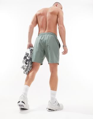 Thumbnail 2 of 4