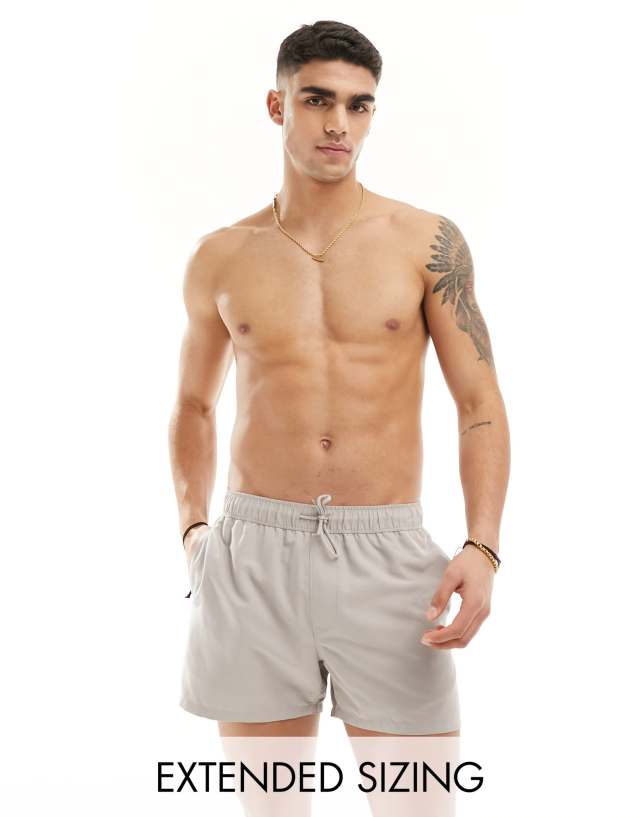 ASOS DESIGN - swim shorts in short length in grey