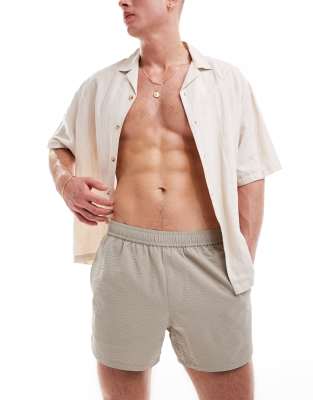 ASOS DESIGN ASOS DESIGN swim shorts in short length in stone-Green