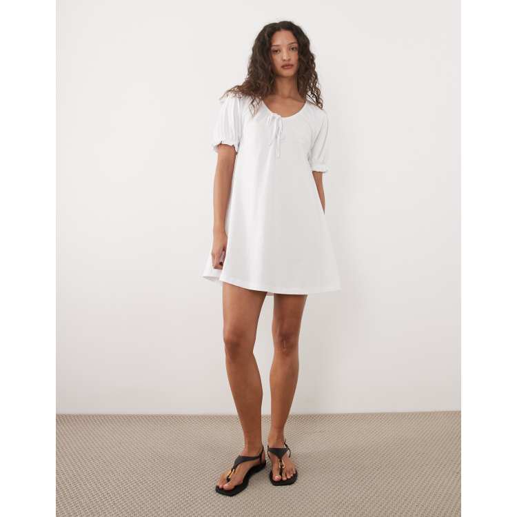 asos white dress LUXE 3D floral embellished cotton eyelet mini skater in this sleeveless dress features an oversized bow detail ASOS Design - Lace Maxi
