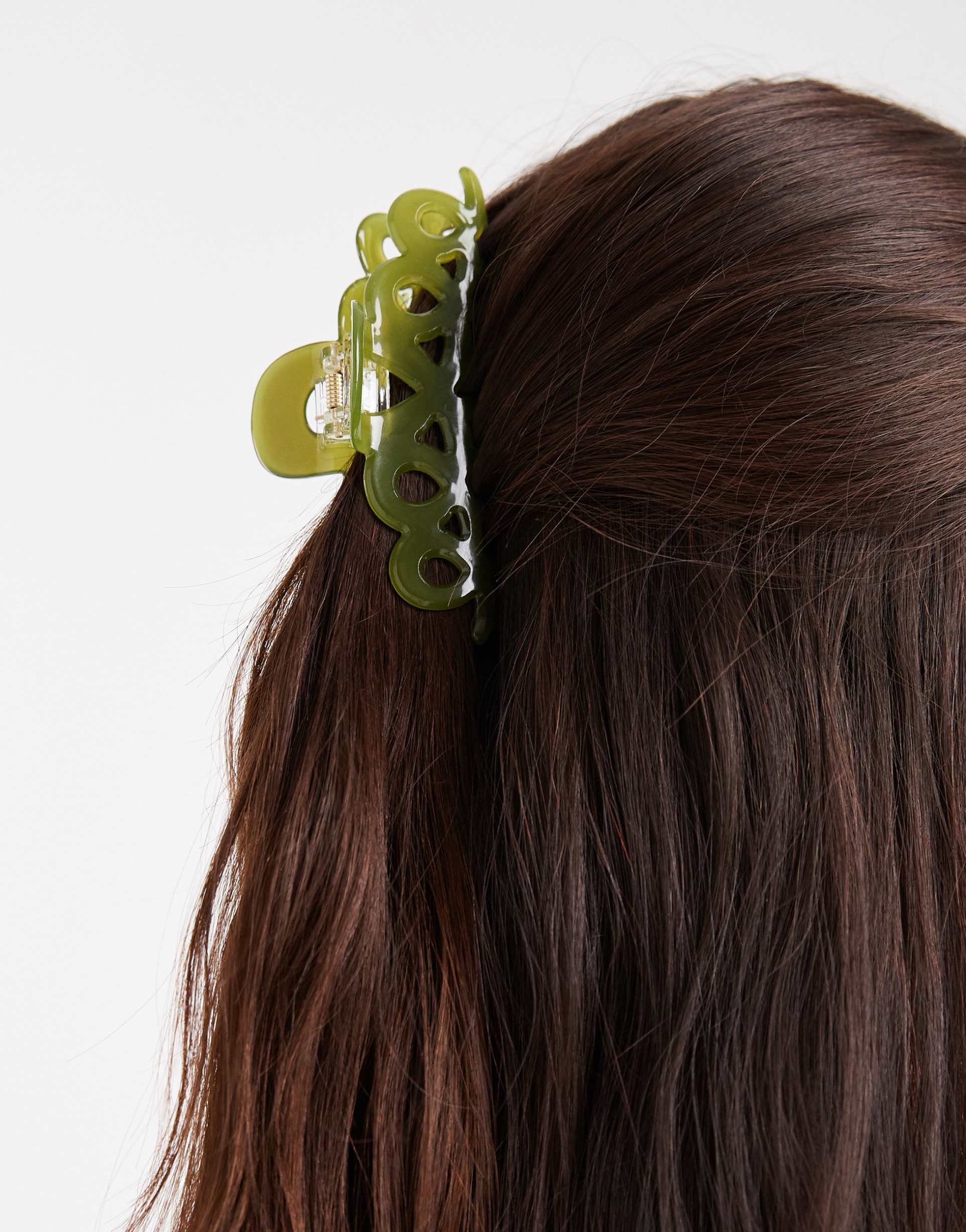 asos design swirly hair claw in olive