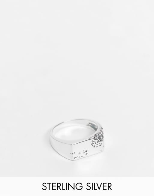 ASOS DESIGN – Sygnet z oksydowanego srebra wysokiej próby z erodowanym wzorem