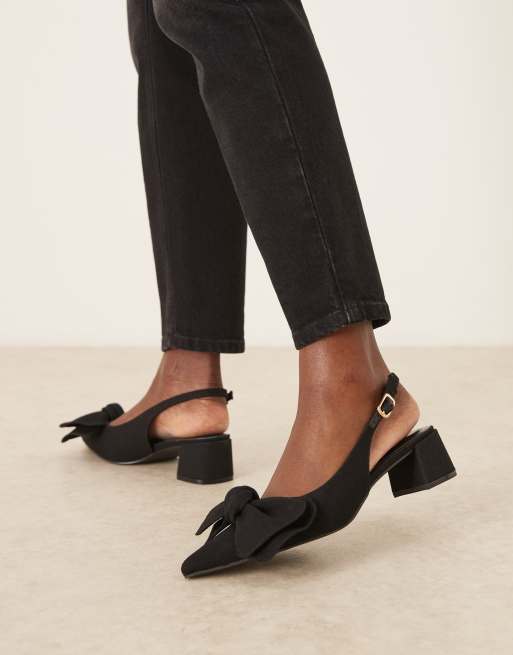 ASOS DESIGN Symbol bow slingback mid block heeled shoes in black linen look, 3 of 4