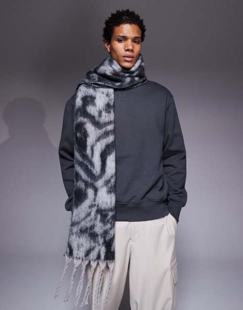 ASOS DESIGN – Szalik oversize z materiału we wzór w paski zebry - view 1