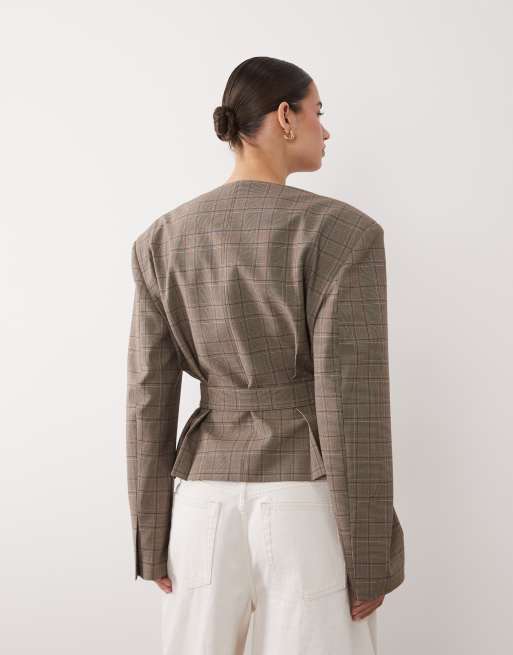 ASOS DESIGN – Szara marynarka w kratę w stylu lat 80. z paskiem, 4 z 4