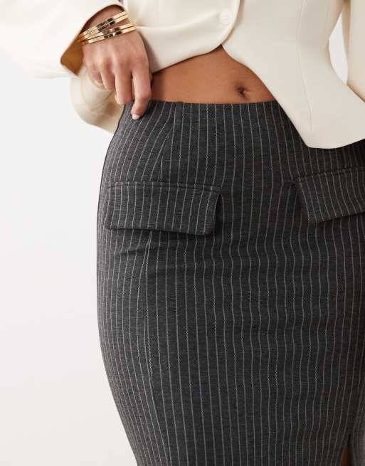 ASOS DESIGN – Szara spódnica midi z kieszeniami w prążki, 5 z 5