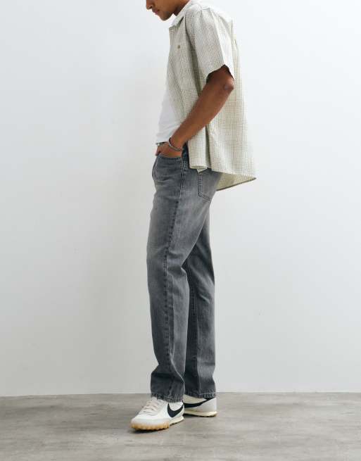 ASOS Design –Szare jeansy z prostymi nogawkami, 2 z 5