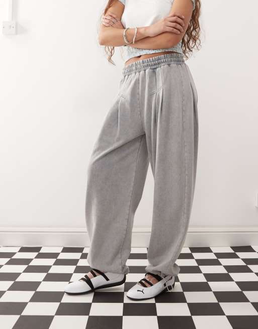 ASOS DESIGN – Szare sprane joggersy z ozdobnymi zaszewkami, 3 z 5