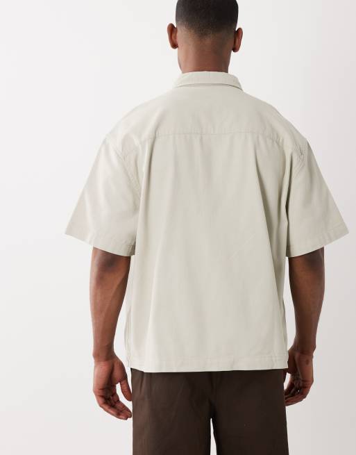 ASOS DESIGN – Szarobeżowa koszula oversize w stylu roboczym z naszywką, 5 z 5