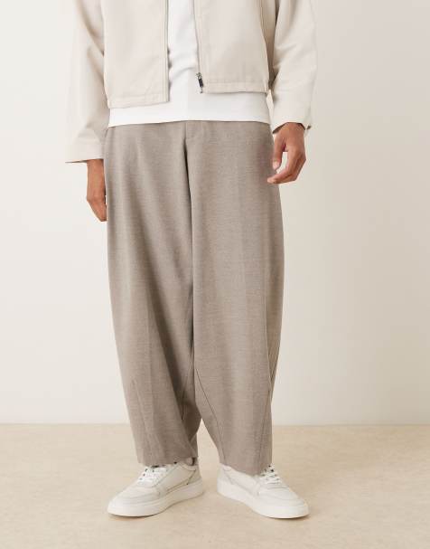 ASOS DESIGN – Szarobeżowe eleganckie spodnie flanelowe o szerokim kroju z poszerzanymi nogawkami - view 1