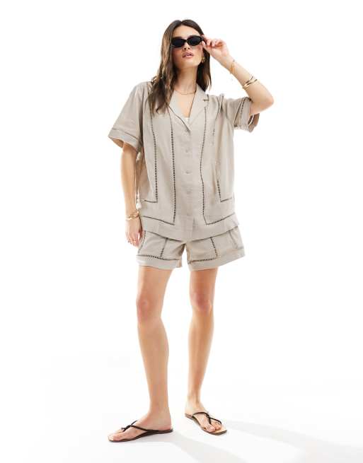 ASOS DESIGN – Szarobrązowy zestaw z ażurowym wzorem: koszula i szorty