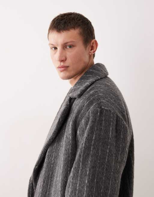 ASOS DESIGN – Szary fakturowany płaszcz oversize z imitacji wełny w prążki, 4 z 5
