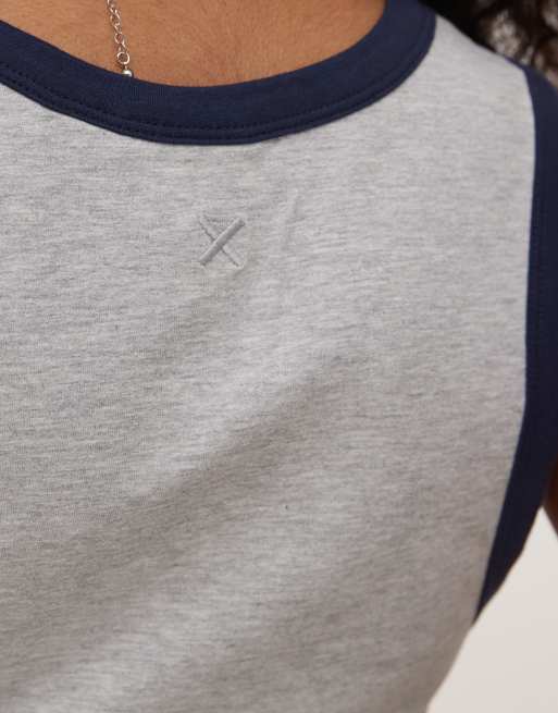 ASOS DESIGN – Szary melanżowy podkoszulek z kontrastową lamówką, 4 z 4