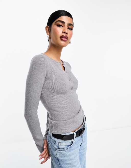 ASOS DESIGN – Szary sweter typu henley z zapięciem na guziki z przodu