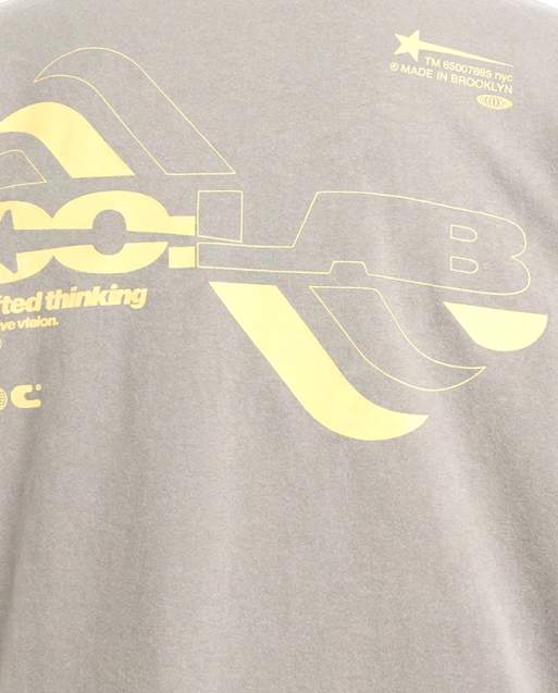 ASOS DESIGN – Szary T-shirt oversize z grafiką w miejskim stylu, 8 z 9