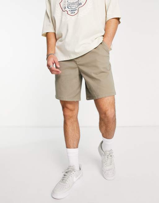 ASOS DESIGN – Szorty chinosy o pudełkowym kroju w jasnym kolorze khaki 