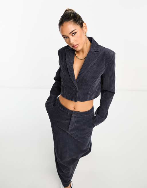 ASOS DESIGN – Sztruksowa granatowa marynarka o krótkim fasonie, część zestawu
