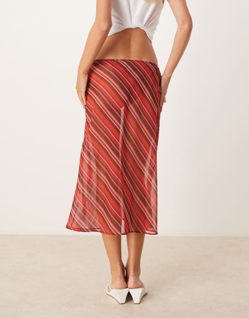 ASOS DESIGN – Szyfonowa spódnica midi w stylu lat 90. w kasztanowe paski, 3 z 5