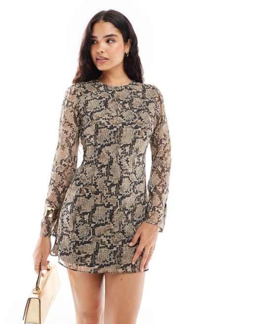 ASOS DESIGN – Szyfonowa sukienka mini z wiązanymi rękawami w wężowy wzór