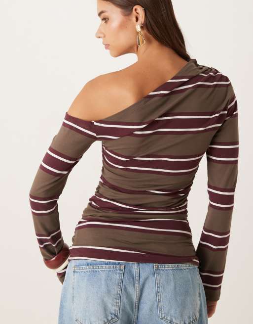 ASOS DESIGN - T-shirt à manches longues avec taille corset et épaules dénudées - Kaki à rayures, 2 de 4