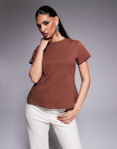 ASOS DESIGN - T-shirt a maniche corte marrone in tessuto interlock con cuciture a vista - view 1