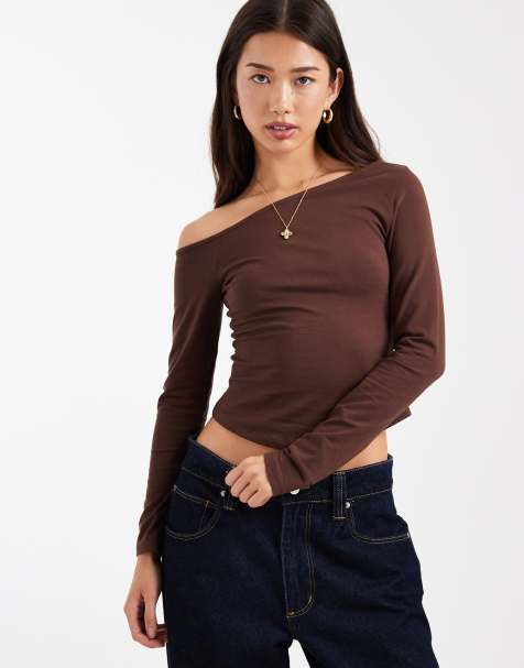 ASOS DESIGN - T-shirt a maniche lunghe color cioccolato in cotone con spalla scoperta - view 1
