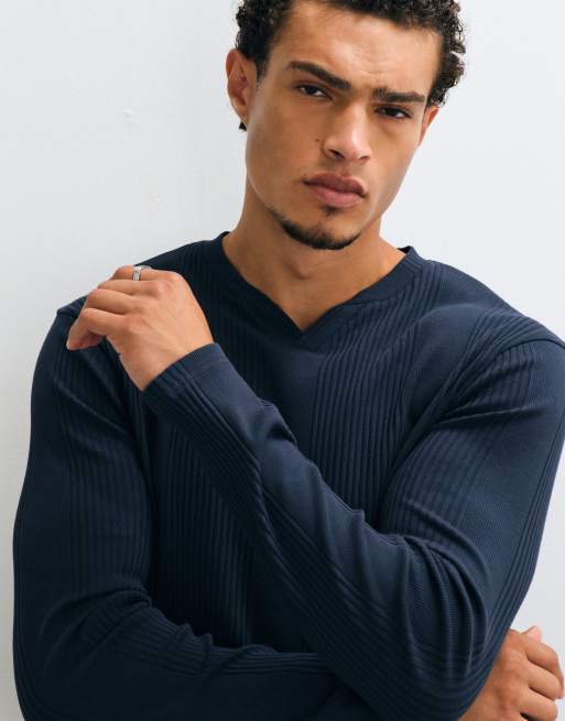 ASOS DESIGN T-shirt a maniche lunghe con scollo a V in blu navy a costine elegante, 2 di 5