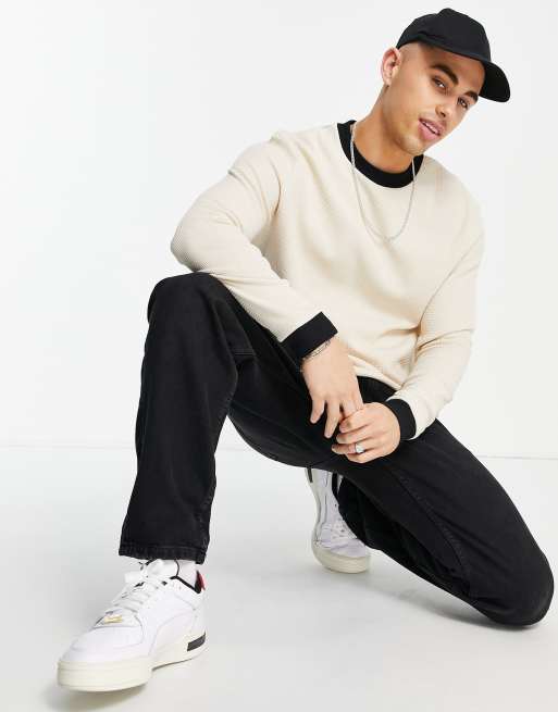 ASOS DESIGN - T-shirt a maniche lunghe in piqué beige con finiture nere a contrasto