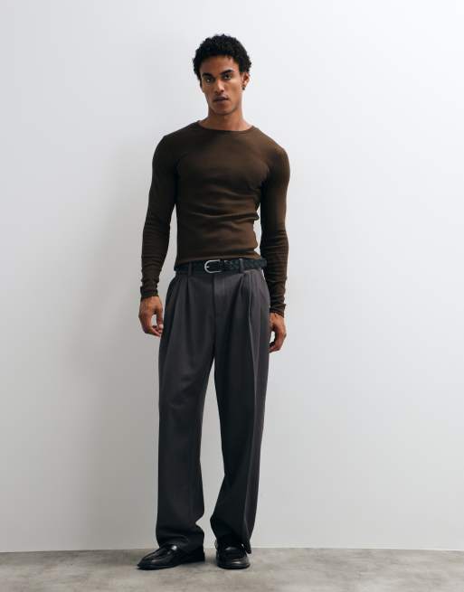 ASOS DESIGN t-shirt a maniche lunghe muscle fit in costina marrone, 2 di 10