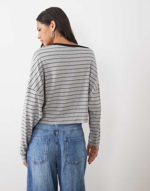 ASOS DESIGN T-shirt a spalle scoperte a righe grigie e nere, 4 di 4