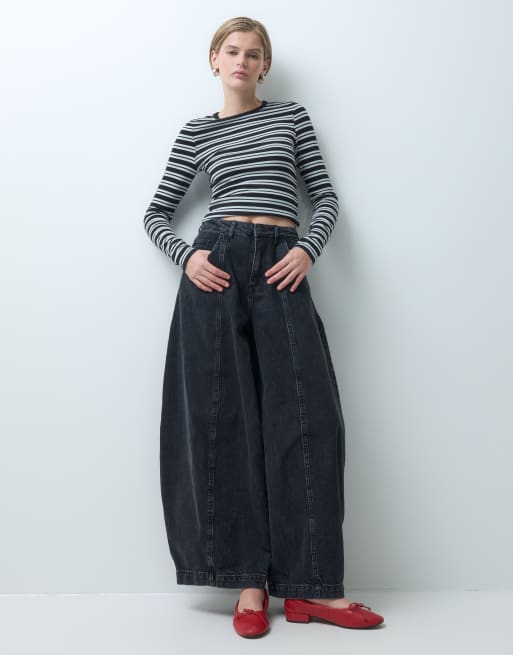 ASOS DESIGN T-shirt aderente a maniche lunghe da donna in fantasia a righe monocromatiche, 2 di 5