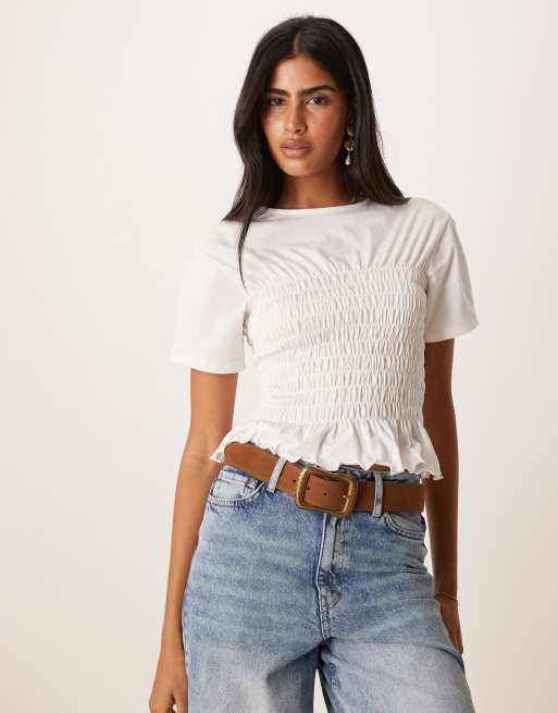 ASOS DESIGN - T-shirt aderente con arricciatura in vita in cotone color avorio