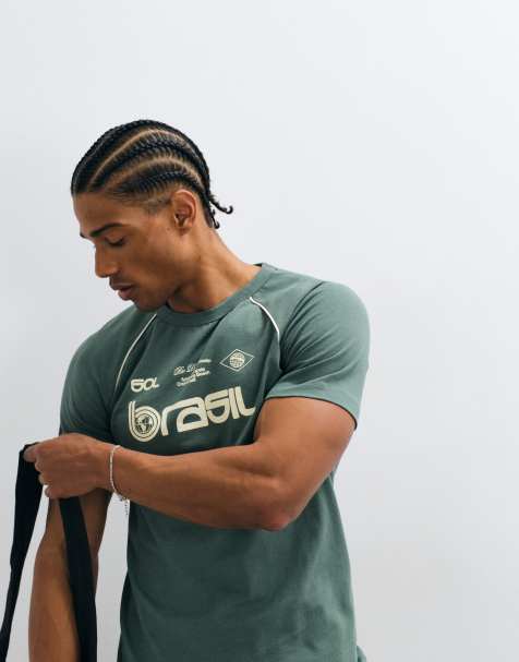 ASOS DESIGN - T-shirt ajusté avec motif Brésil - Vert délavé - view 1